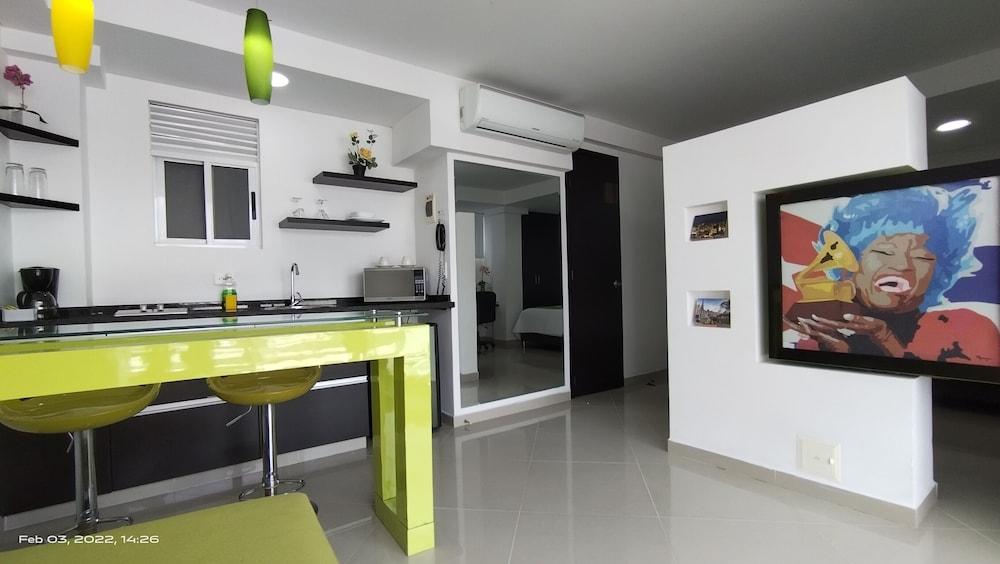 Hotel Piaro In Suites Cali Dış mekan fotoğraf