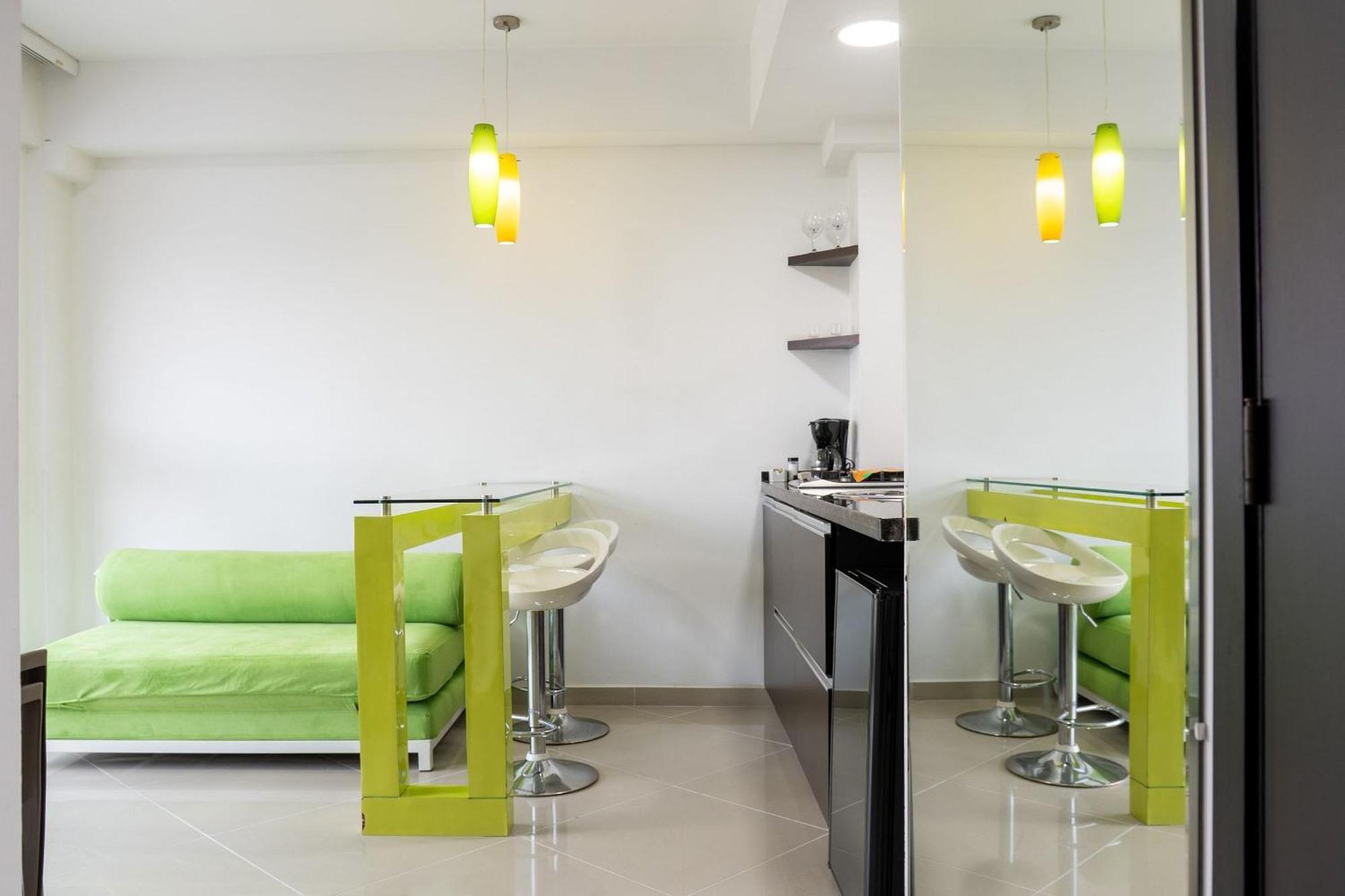 Hotel Piaro In Suites Cali Dış mekan fotoğraf