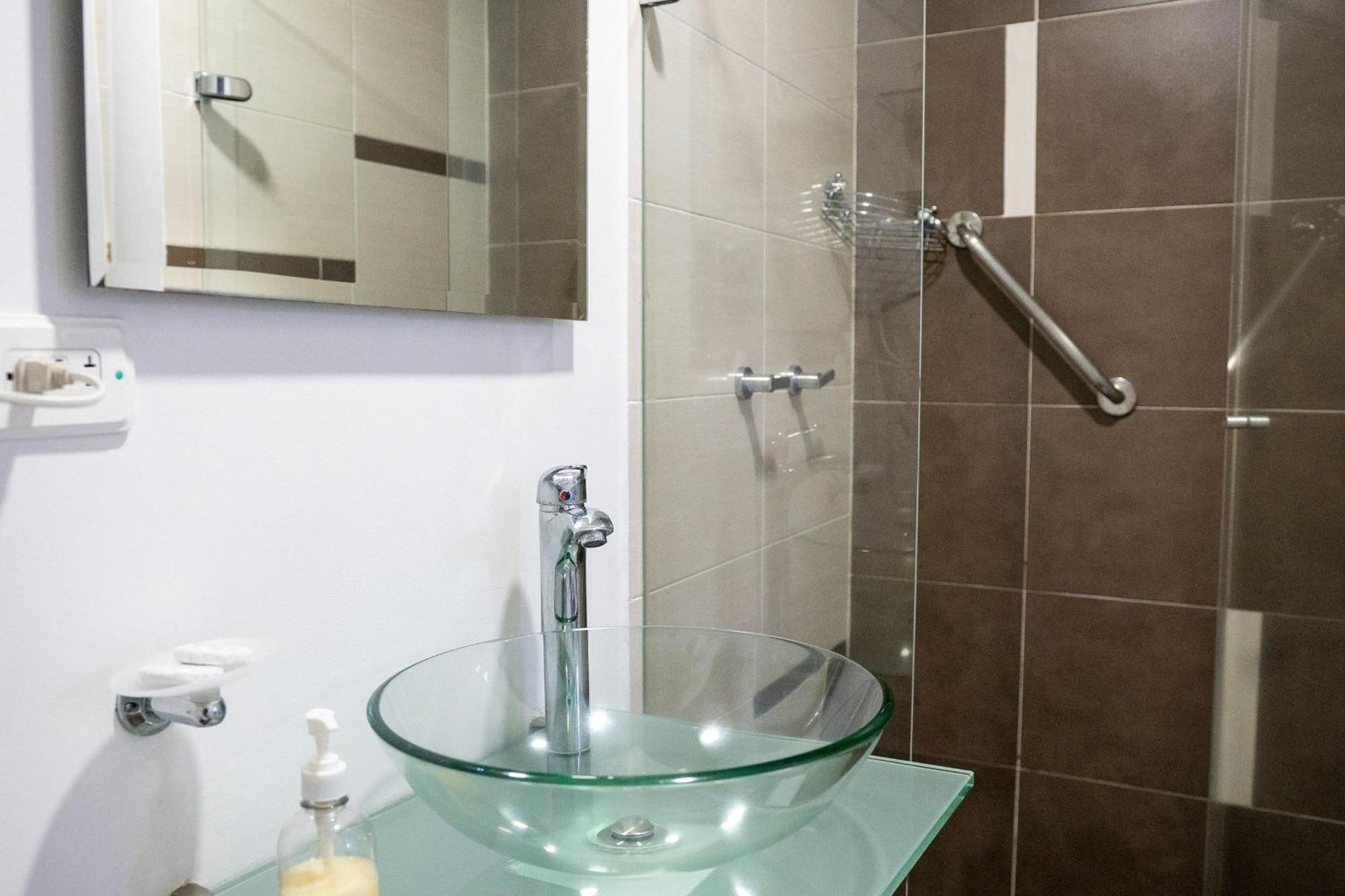 Hotel Piaro In Suites Cali Dış mekan fotoğraf